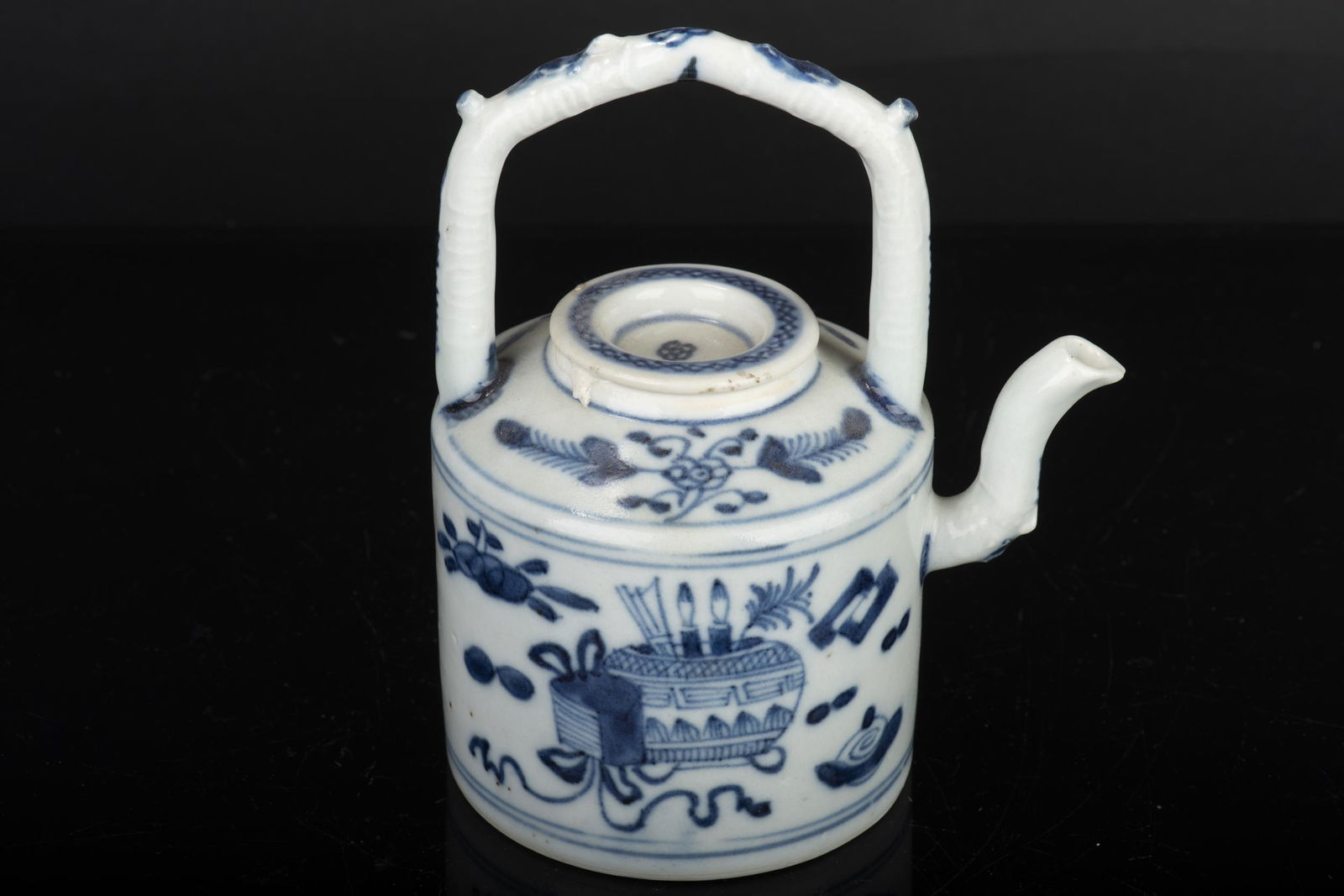 BLUE AND WHITE 'STUDY ROOM TREASURES' TEAPOT WITH (1 of 6)