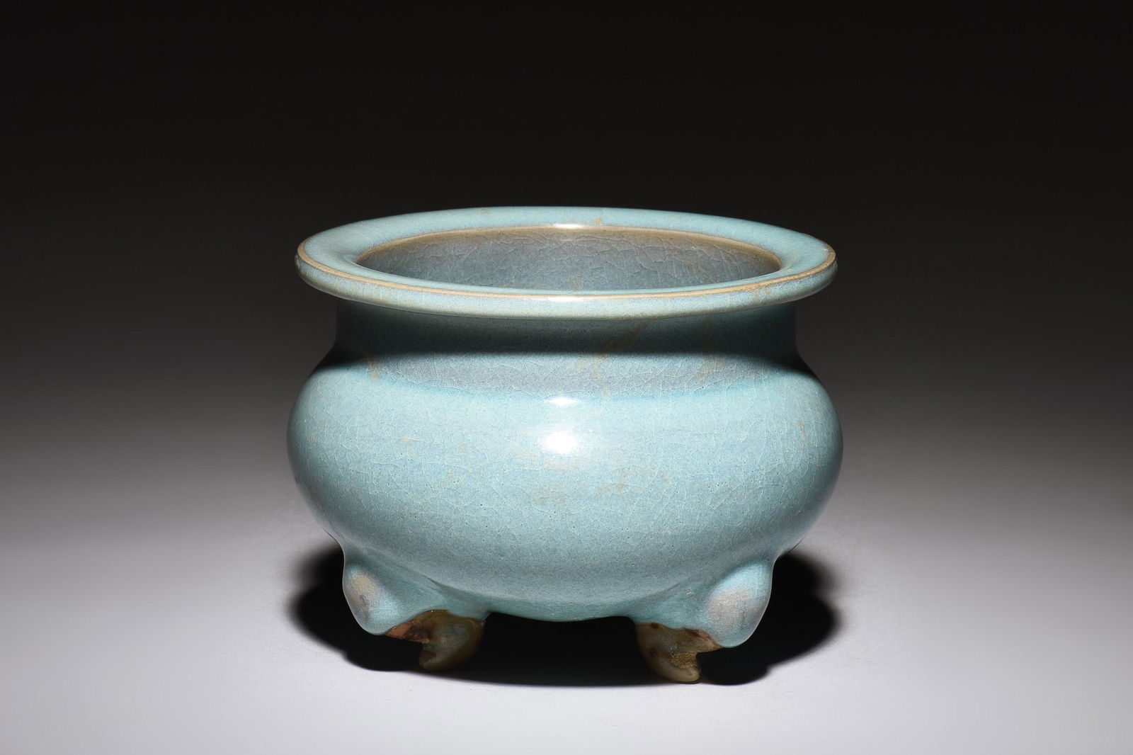 JUN WARE TRIPOD CENSER (1 of 7)