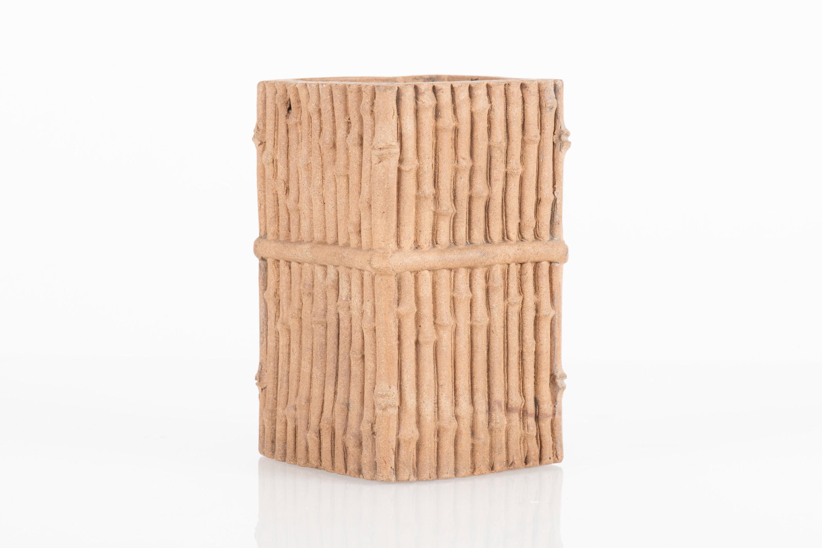YIXING ZISHA CLAY 'BAMBOO BUNDLES' RECTANGULAR BRUSH: 紫砂竹节方笔筒 Yixing Zisha clay 'Bamboo Bundles' rectangular brush pot Height: 4 1/8 in (10.5 cm)