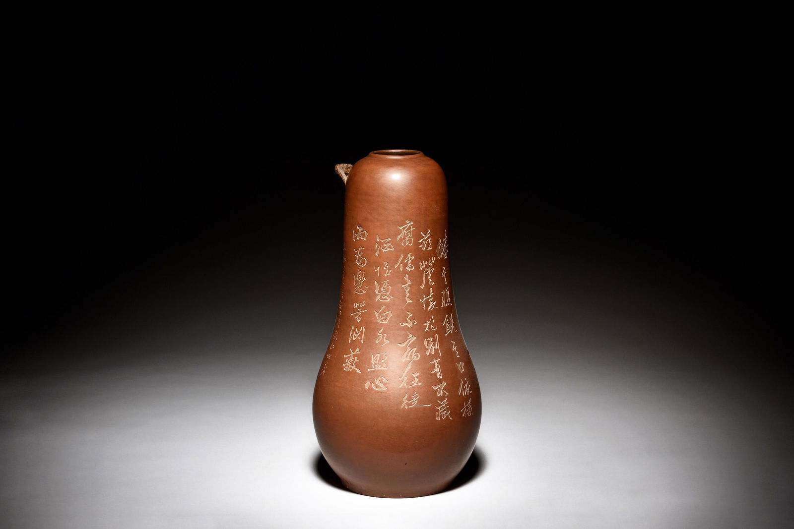 QINZHOU WARE 'CALLIGRAPHY' GOURD MELON VASE (1 of 8)