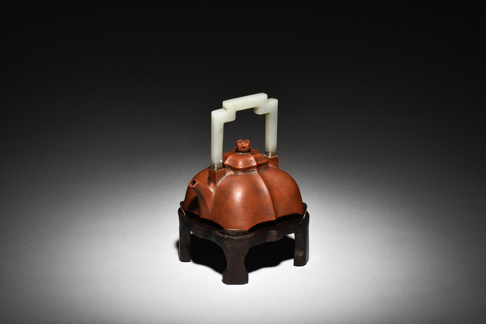 YANG PENGNIAN: YIXING ZISHA TEAPOT WITH JADE HANDLE AND (1 of 10)