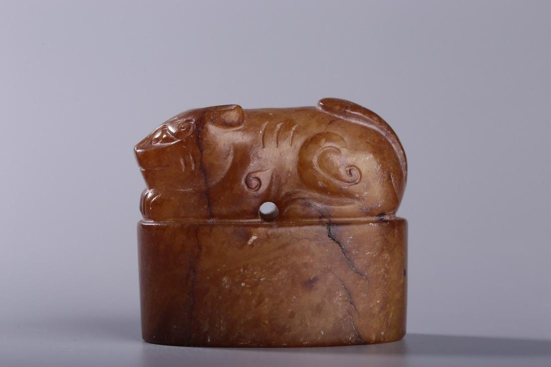 HETIAN JADE CARVED 'MYTHICAL BEAST' STAMP SEAL (1 of 7)