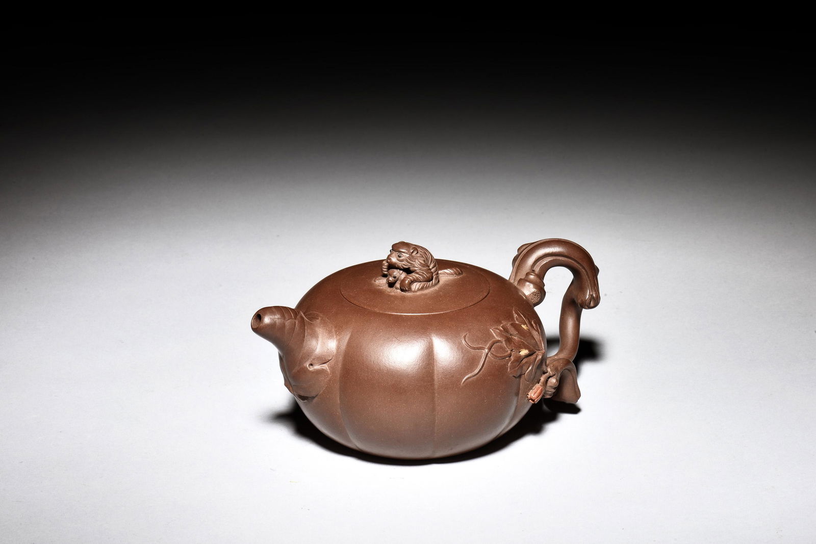YIXING ZISHA CLAY 'PUMPKIN' TEAPOT (1 of 8)