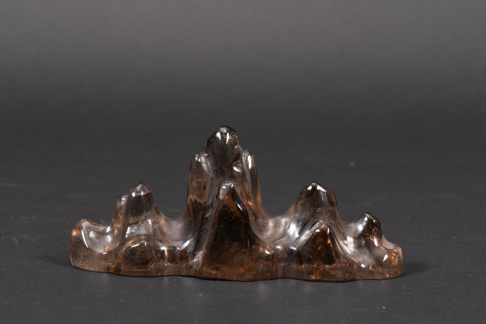 CRYSTAL CARVED 'MOUNTAIN' BRUSH REST (1 of 5)