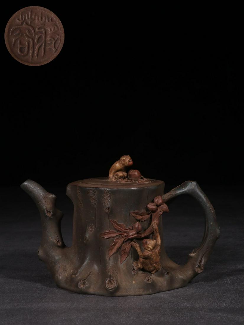 YIXING ZISHA CARVED 'TREE STUMP AND MONKEYS' TEAPOT (1 of 9)