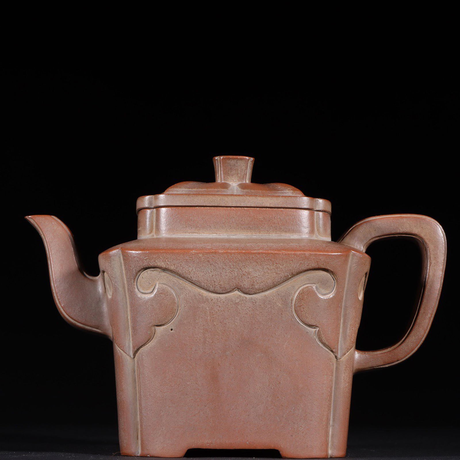 HANDMADE RUYI SHOULDER SQUARE ZISHA TEAPOT WITH MARK OF SHI PENG, MING DYNASTY (1 of 9)
