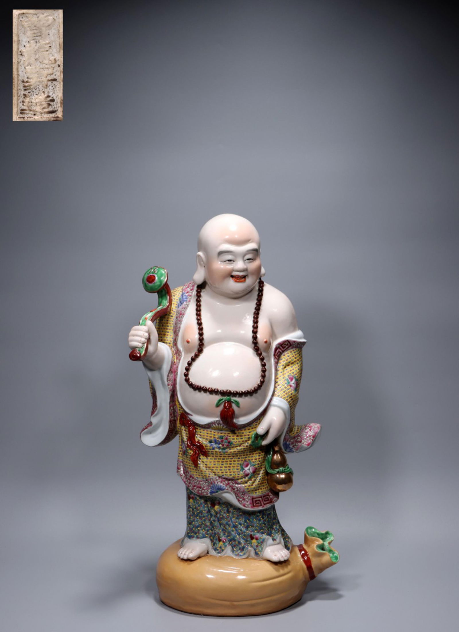 ZENG LONGSHENG STYLE POWDER ENAMEL STANDING CLOTH BAG RUYI MAITREYA BUDDHA (1 of 9)
