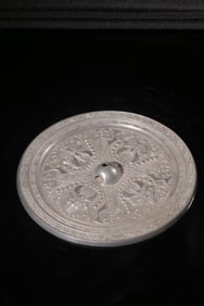 WHITE COPPER CARVED ANIMAL FACE PATTERN BRONZE MIRROR