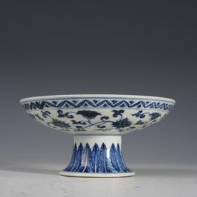 BLUE AND WHITE HIGH-FOOTED BOWL