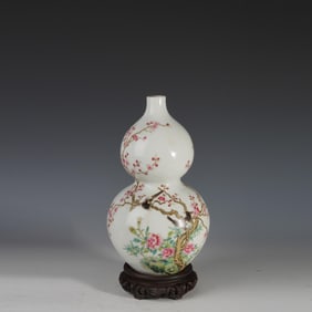 PINK ROSE MAGPIE CLIMBING PLUM GOURD VASE