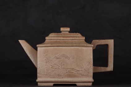 ZISHA TEAPOT WITH MARK OF CHEN HEZHI