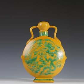 YELLOW GROUND GREEN DRAGON PATTERN MOON VASE