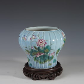 TURQUOISE GROUND PINK ENAMEL FLOWER HUNDRED STRIPS JAR