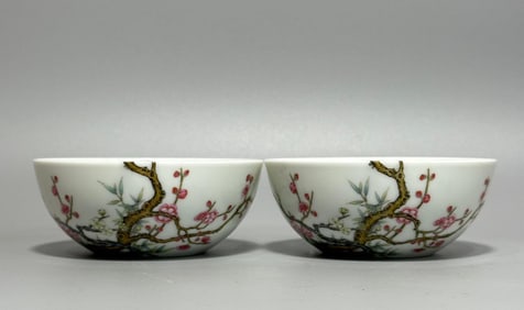 FAMILLE ROSE PINE, BAMBOO AND PLUM OVER THE WALL SMALL BOWLS PAIR