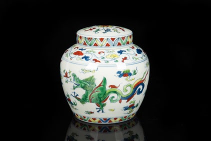 WUCAI 'DRAGONS' JAR WITH COVER
