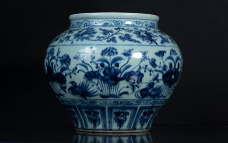BLUE AND WHITE JAR AFTER THE REPUBLIC OF CHINA