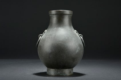 ARCHAIC BRONZE 'TAOTIE' RITUAL VESSEL WITH HANDLES