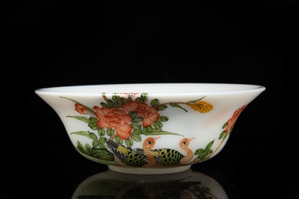 WHITE GLASS 'FLOWERS AND BIRDS' BOWL