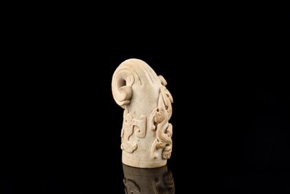 CHICKEN BONE WHITE JADE CARVED ORNAMENT
