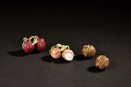 GLAZED PORCELAIN 'FRUITS' ORNAMENTS