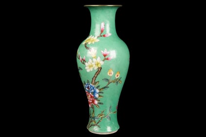 FAMILLE ROSE GREEN GLAZED 'FLOWERS' VASE