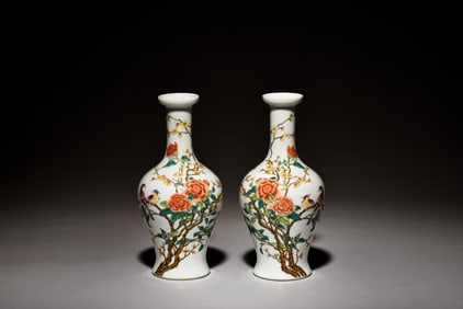 PAIR OF FAMILLE ROSE 'FLOWERS AND BIRDS' VASES