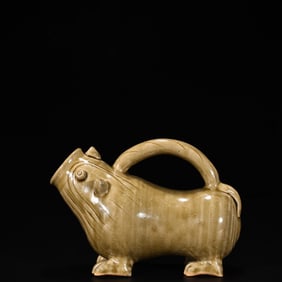 THE EASTERN JIN DYNASTY YUE KILN CELADON TIGER SON
