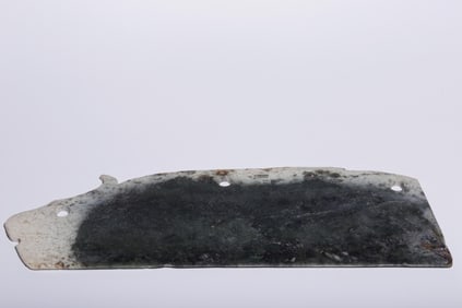 ANCIENT JADE BELT WITH JADE DAGGER