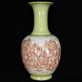 QING QIANLONG ALUM RED LANDSCAPE GRAIN BOTTLE