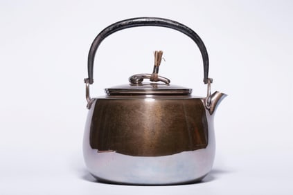 FULL SILVER PLAIN HANDLE SILVER POT