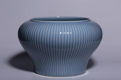 QING DYNASTY SKY BLUE GLAZE HUNDRED STRIPES WASHER