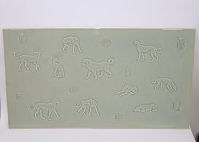 81CM QING QIANLONG YEAR BEAN GREEN GLAZE CARVING TEN DOG PICTURES PERFECT PORCELAIN PLATE