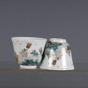 QING TONGZHI YEAR SYSTEM COLORFUL FISHERMAN MUSIC BELL CUP PAIR