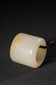 XINJIANG HETIAN JADE RING WITH WHITE CRANE AND POEM