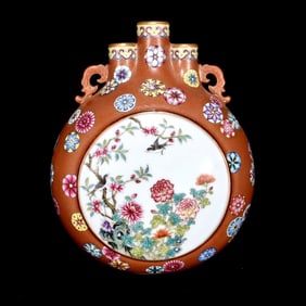 QING QIANLONG PASTEL FLOWER AND BIRD PATTERN THREE TUBE BOTTLE