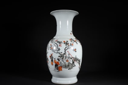44CM QING DYNASTY KANGXI INK COLOR FIGURE SKIMMING BOTTLE