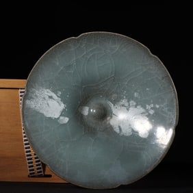 OLD COLLECTION OF LONGQUAN OFFICIAL KILN BLUE GLAZED BUCKET CUP