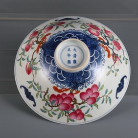 QING YONGZHENG YEAR BLUE AND WHITE FAMILLE ROSE THREE MULTI-PATTERN BOWL