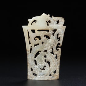 HETIAN MOUNTAIN MATERIAL SWORD DECORATION JADE OIL CARVING CARVING PACKAGE PULP LIGHT SOFT OOZE