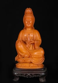 [SHOUSHAN / TIAN HUANGSHI] GUANYIN STATUE HOLDING THE BOTTLE,