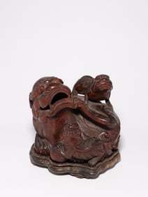 AGARWOOD CARVED LION AND LION INCENSE BURNER