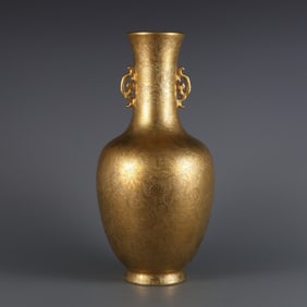 QING YONGZHENG YEAR GOLD GROUND CARVED ENTWINED BRANCH LOTUS PATTERN VASE