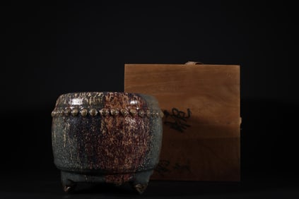 THE SONG DYNASTY JUN KILN DRUM NAIL FURNACE