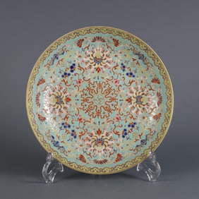 QING QIANLONG YEAR GREEN GOLD WIRE ENAMEL COLOR PASSION FLOWER PATTERN APPRECIATION PLATE