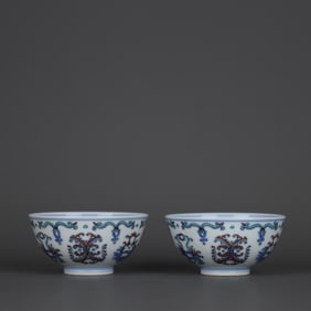 QING YONGZHENG DOU COLOR HONEYSUCKLE PATTERN BOWL