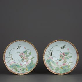 QING YONGZHENG OUTSIDE YELLOW GLAZE INSIDE A HERON LOTUS BOWL