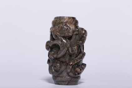 ANCIENT JADE HANDLE WITH DRAGON PATTERN