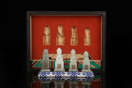 HETIAN JADE SEALS SET [QIANLONG IMPERIAL TREASURE], TOTAL WEIGHT 132G
