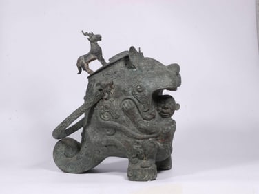 BRONZE TIGER-EATING-MAN-HANDLING JUG