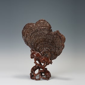 QING DYNASTY GANODERMA LUCIDUM ORNAMENT